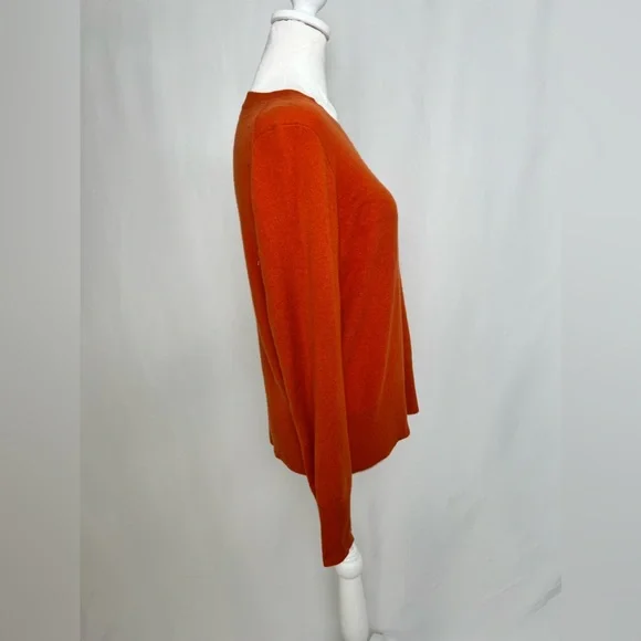 NEW / Cashmere classic-fit crewneck sweater / B001 - Picture 4 of 6